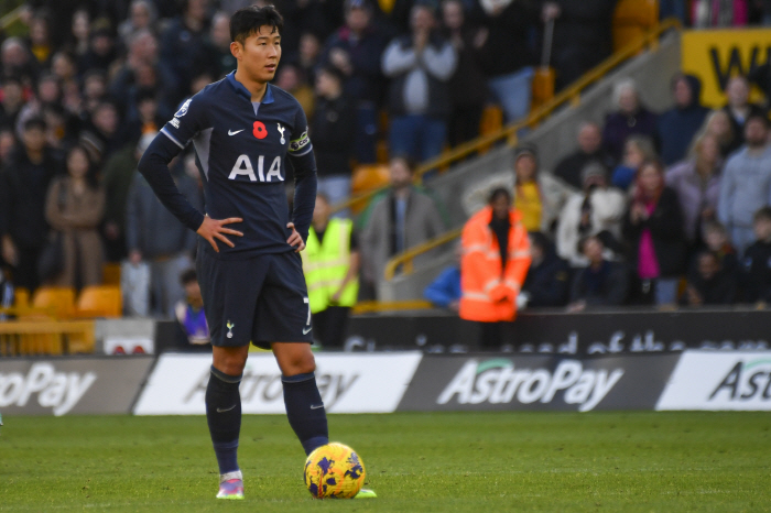 "SON 리더십이 부족해!" EPL 전문가의 악의적 깎아치기, 현지 매체…