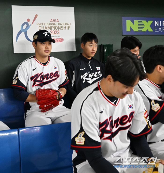 "내 강점? 주눅들지 않은 빠른 공…왜 첫 경기 선발인지 증명하겠다"…기…