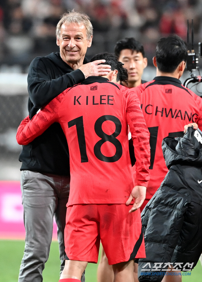 KFA "싱가포르전 FIFA 주관 경기, 드론 비행+촬영 엄격 금지"