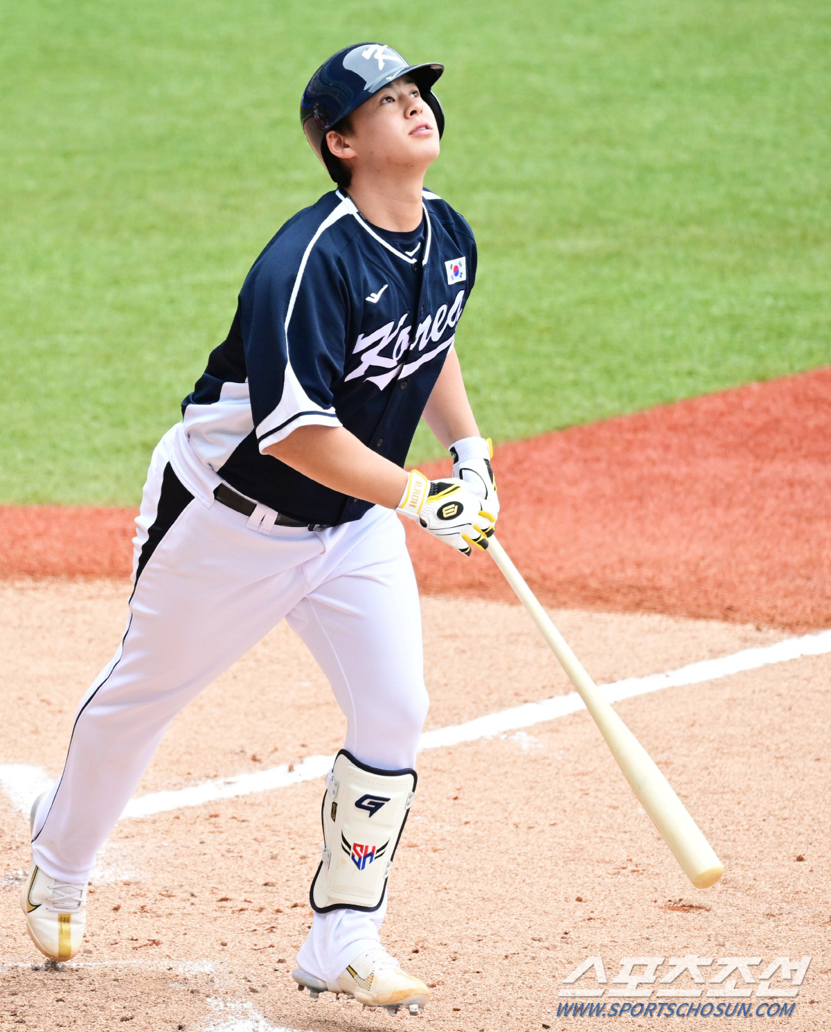 연습배팅 외야 관중석 쾅!…KBO 홈런왕 첫 도교돔 입성, "좋은 타격할…