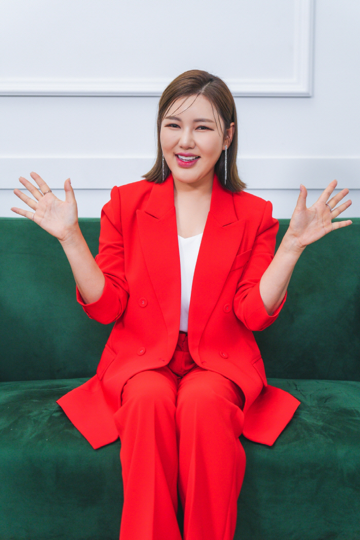 송가인 "'미스트롯' 이후 인생 180도 달라져..시즌3도 숨은 보석 많…