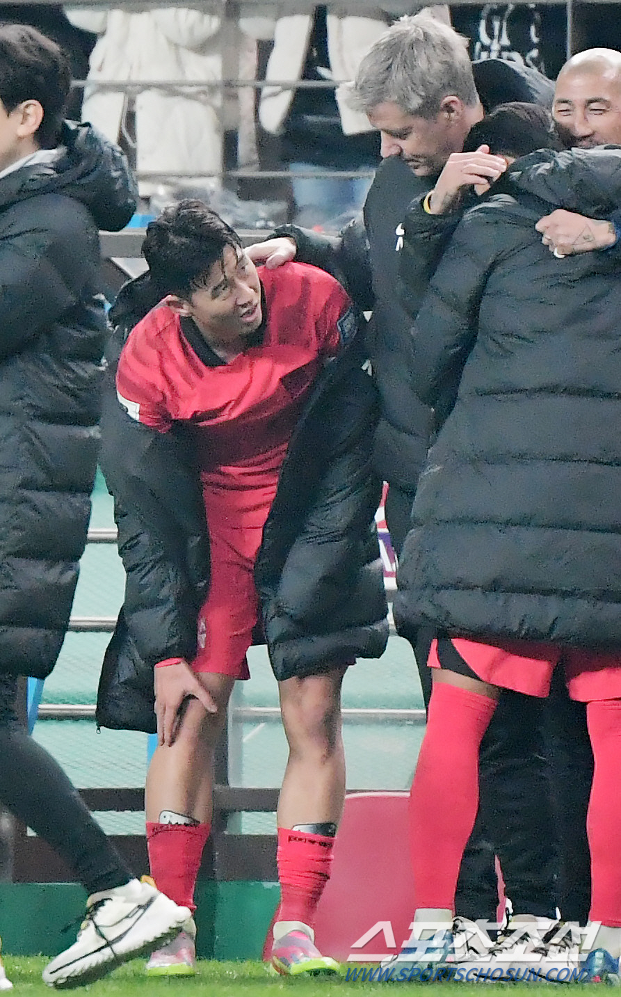 [현장인터뷰]'매크로골' 손흥민 "자신 있는 위치에서 슛, 골 예감했다"