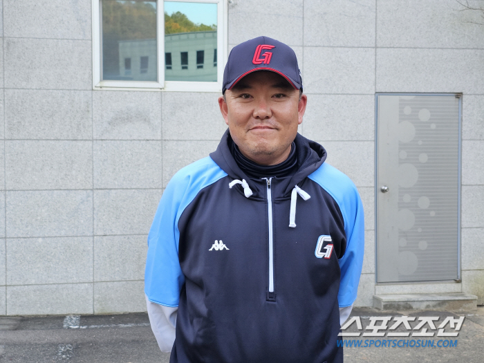 "3000구까진 안 던져도…" '한국시리즈 2회' 자존심 되찾고픈 롯데영…