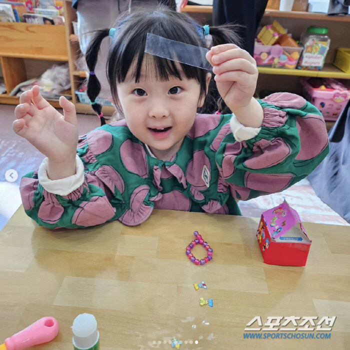 "언제 이렇게 컸을까". '길랑-바레' 투병했던 '하하♥별' 딸 송이, …