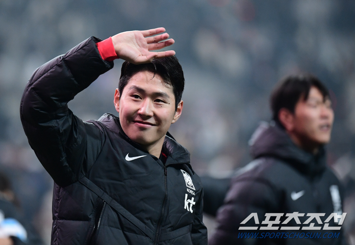 [현장인터뷰]'1골-1도움→A매치 3경기 연속골' 이강인의 겸손 "골잡이…