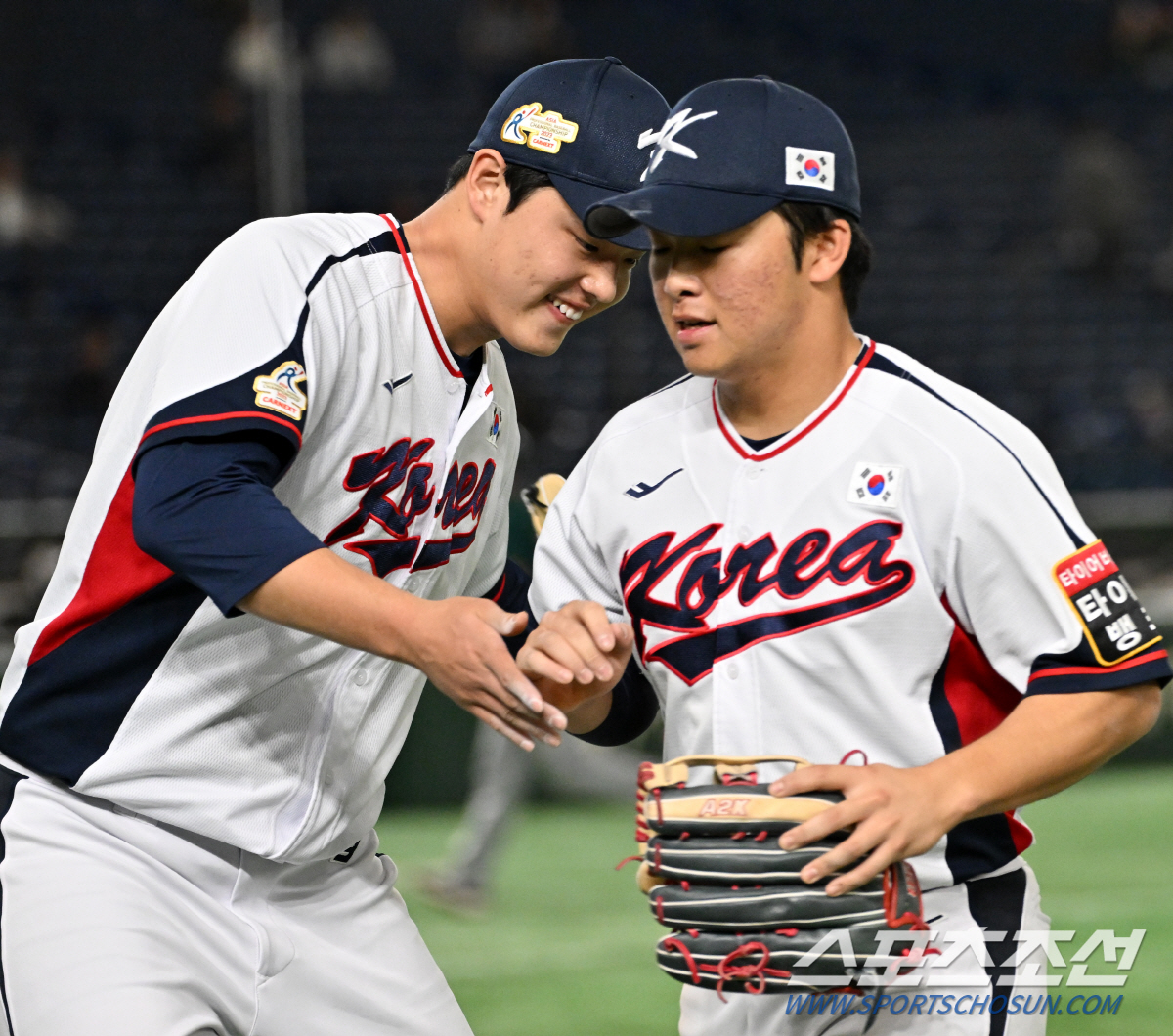 볼넷, 홈런 나왔지만…한 달 만의 실전&낯선 마운드→5⅔이닝 2실점 '잘…