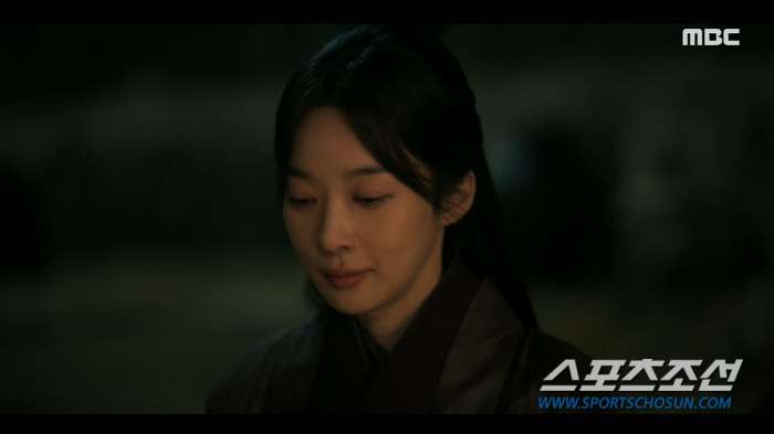 "이장현은 내가 데리고 간다". '연인' 남궁민, 안은진의 기지로 목숨 …