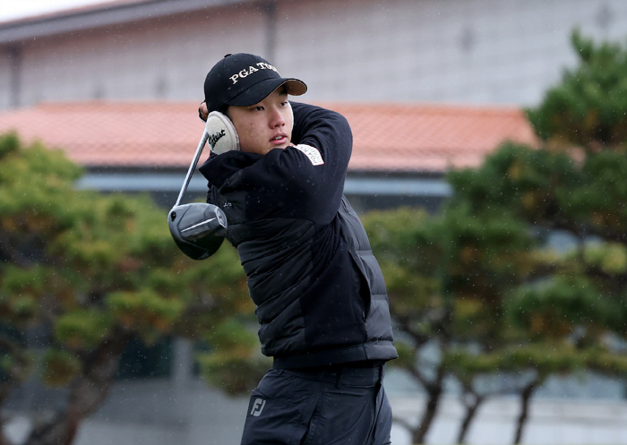 송민혁 KPGA 코리안투어 QT 1위...총 41명 2024 시즌 시드 확보