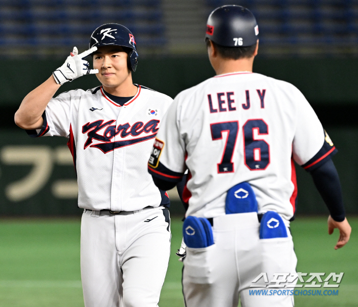 "일본 나와라!" 원태인 5이닝 호투&타선 6득점 폭발…한국, 대만 잡고…