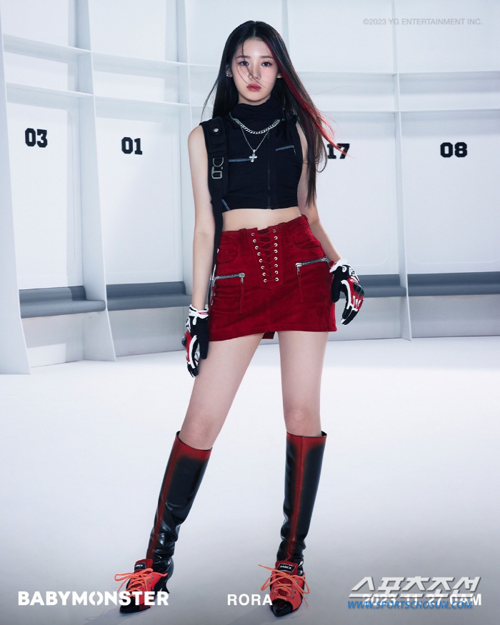 제니 이을 '월드스타' 예약? 베이비몬스터 로라, 'YG표' 15세 비주…