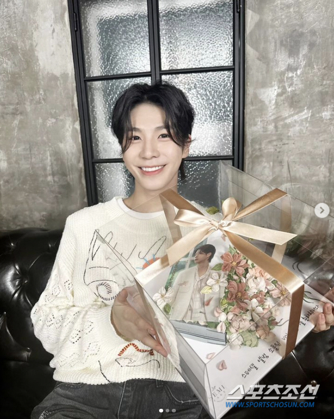'16세' 정동원, 임영웅 거주 '주상복합' 20억대 매입…이게 바로 '…