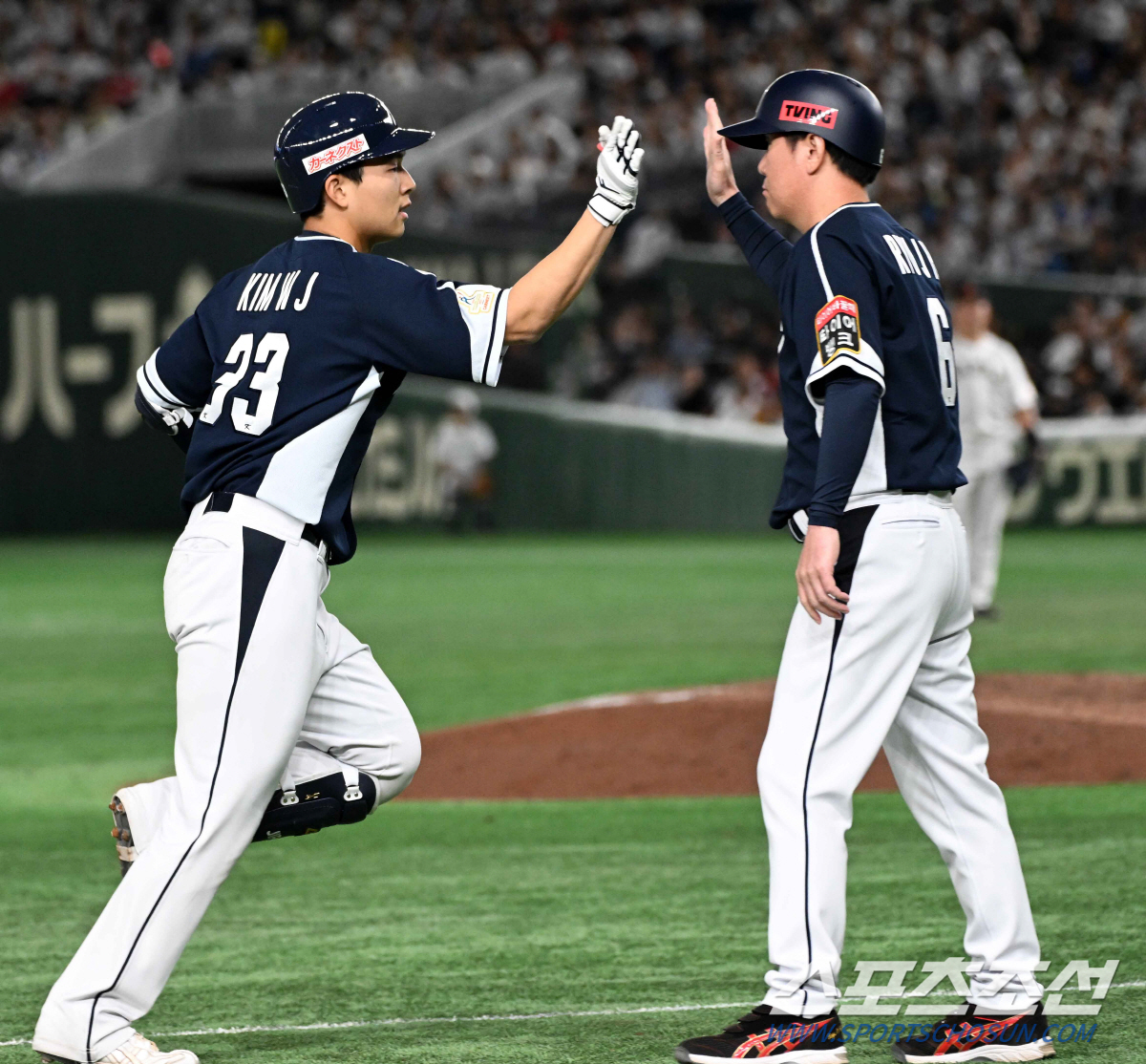 "생각하고 있었는데"…33SV 日 특급 마무리 울렸다, 일본 심장부에 꽂…