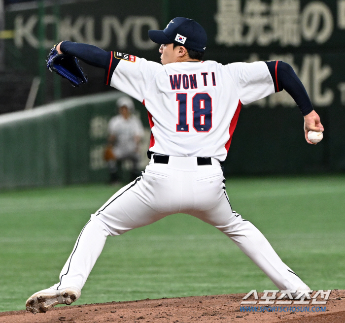 "WBC가 가장 큰 경험" 국제용 투수 완벽 증명…1년에 태극마크 세 번…