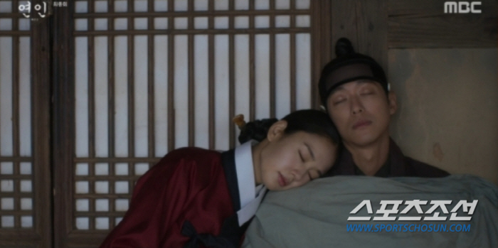 [이정혁의 수다톡톡]"기억상실이 무슨 최면인가요?". '연인', 두번의 …