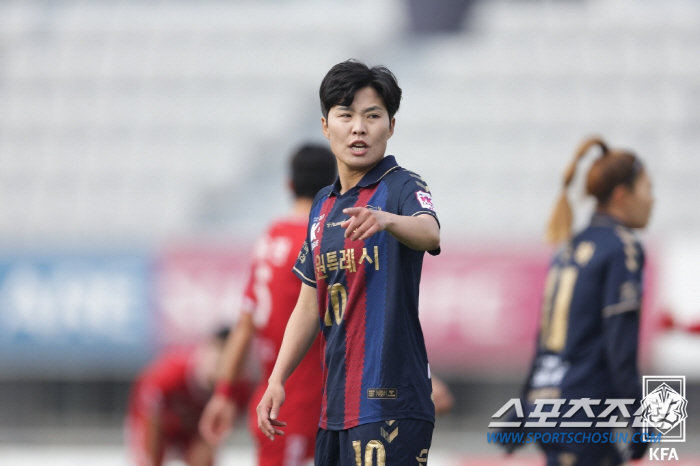 "'어우현'막겠다던 지소연,미친 멀티골!" 수원,인천현대제철에 3대1 역…