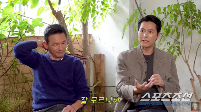 [SC이슈]"마지막 키스요?" '질문' 받은 정우성, 현장서 바로 키스.…