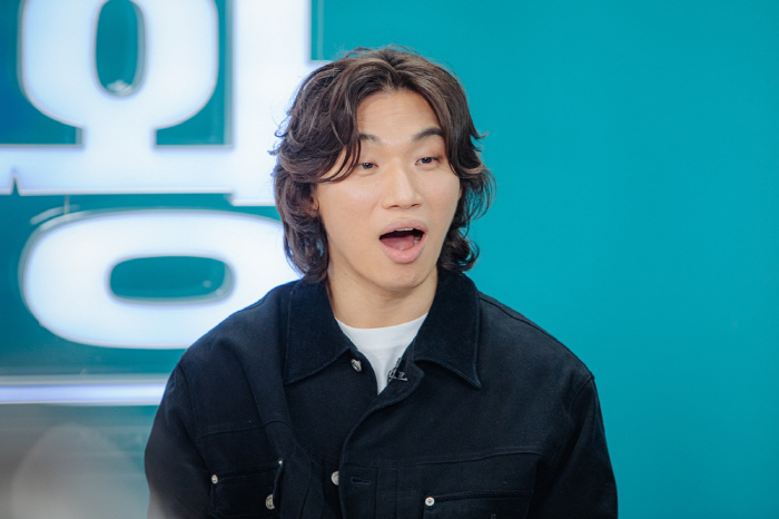 대성, 12년 만 '날 봐 귀순' 라이브 무대…'현역가왕'으로 트로트 예…