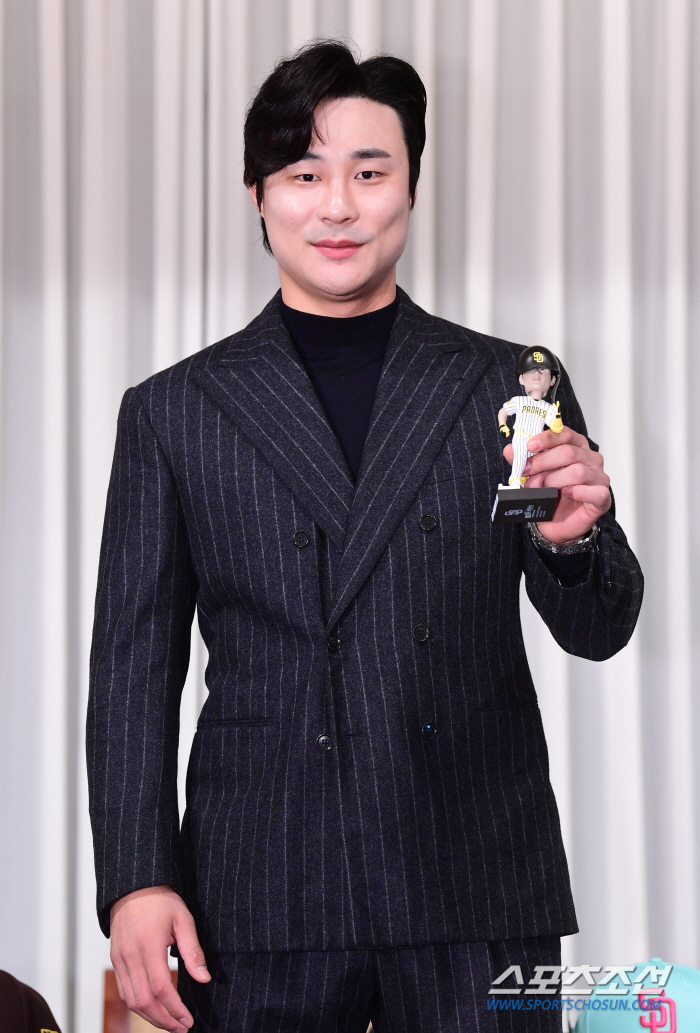 '금글 환향'한 김하성 '한국인 최초라 더 영광~' [기자회견 현장]