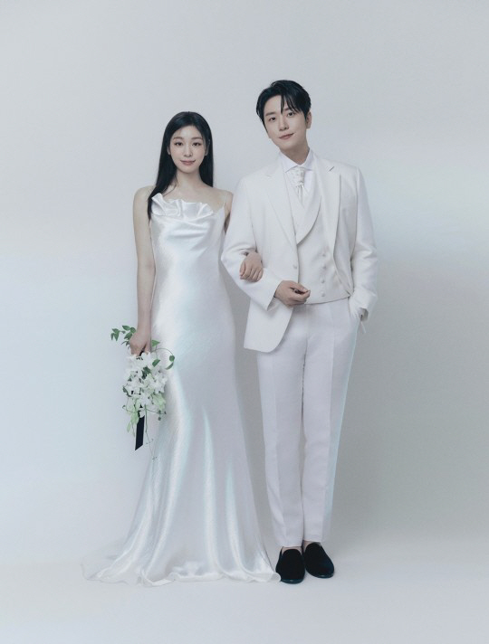 "김연아 '곰신'되는 날" ♥고우림 오늘(20일) 입대 "늠름하게 돌아올…