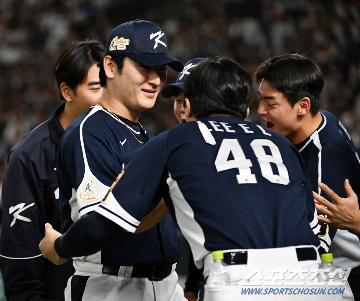 '통한의 연장 끝내기' 2회 연속 준우승…류중일 감독, "조금 더 열심히…