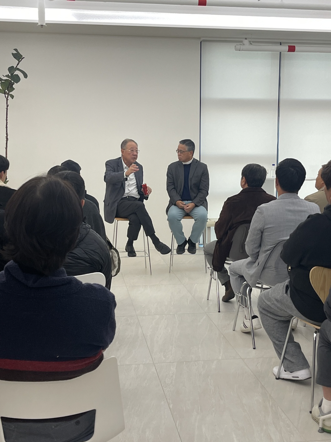 남자 골프 '키다리 아저씨'의 공개 지지 선언 "김원섭 후보, 새 KPG…