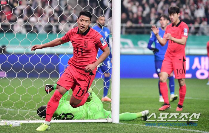 "어서와, 중국은 처음이야" 현지에서도 손흥민 '쇼 타임'에 잔뜩 흥분,…