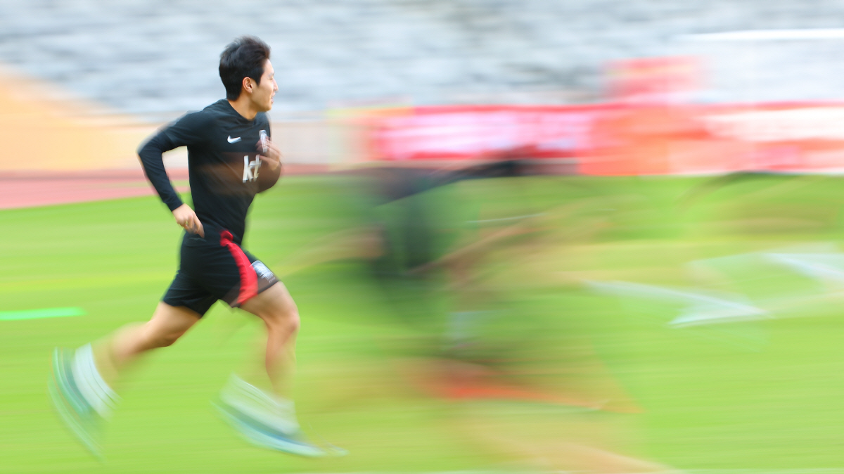"어서와, 중국은 처음이야" 현지에서도 손흥민 '쇼 타임'에 잔뜩 흥분,…