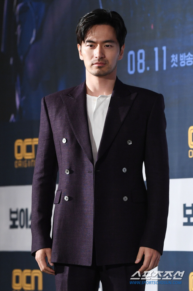 지드래곤, 모발 정밀감정도 '음성'…'성범죄 무고피해' 이진욱도 '사필귀…