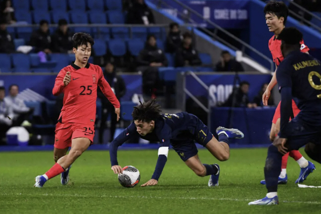 '정상빈 멀티골' 황선홍호, 적지서 앙리의 프랑스에 3-0 '완승' 佛언…