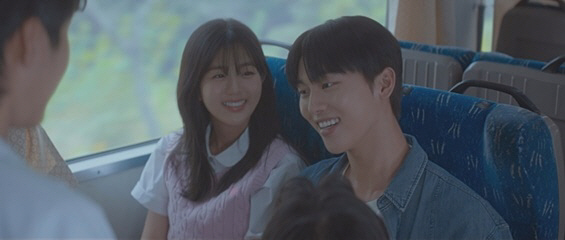 [SC초점]드라마 부모님이 젊어졌어요…조인성·한효주→최현욱·신은수