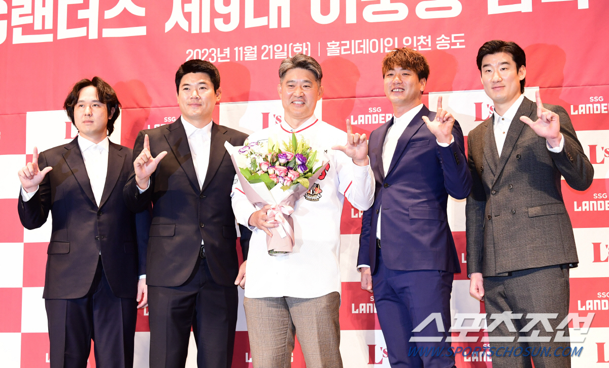 '이래서 뽑았나' 초보감독 이숭용의 솔직,과감한 결단 "수석코치는 투수출…