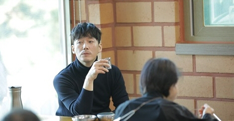 장혁, 데뷔 26년만에 최초 집공개..DVD·피규어 가득 '깜짝'('살림…