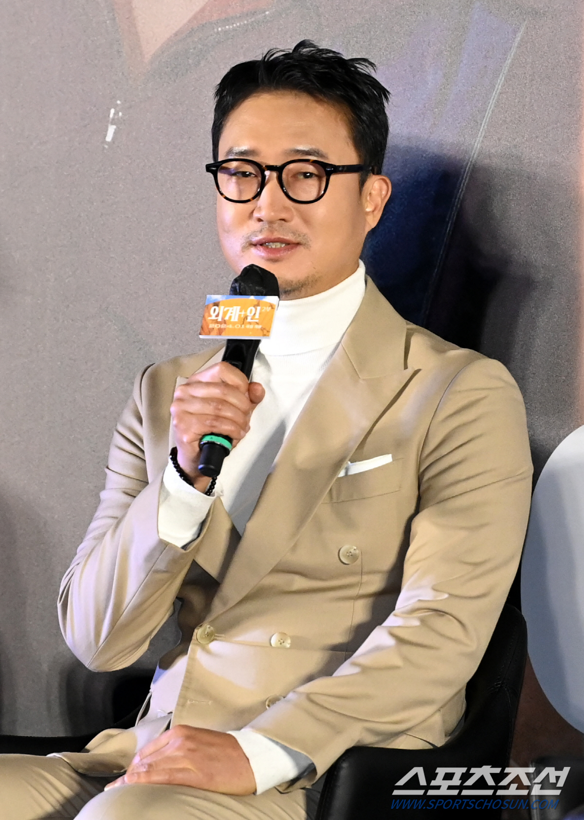 '외계+인' 2부 조우진 "'봉오동전투' 고생 잊을만큼 역대급 액션신 소…