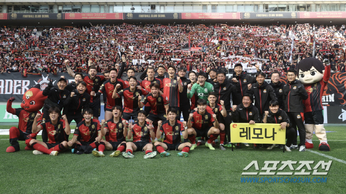 '누적 40만·韓 평관 신기록' 더블 앞둔 서울, 다음 목표는 통산 10…
