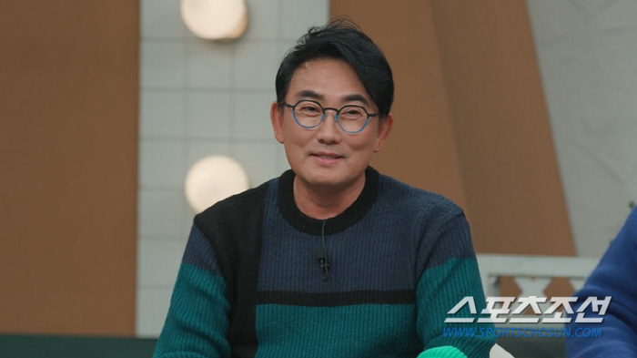 "전국에 부인들이 많아서…". 김동완, 11세 연하 의사 '주쌤'과 경주…
