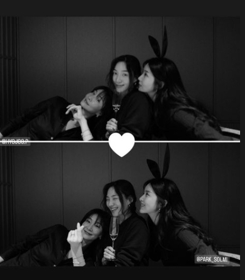 송혜교, 찐친들과 '42번째 생일 파티' 사모임 깜짝 공개