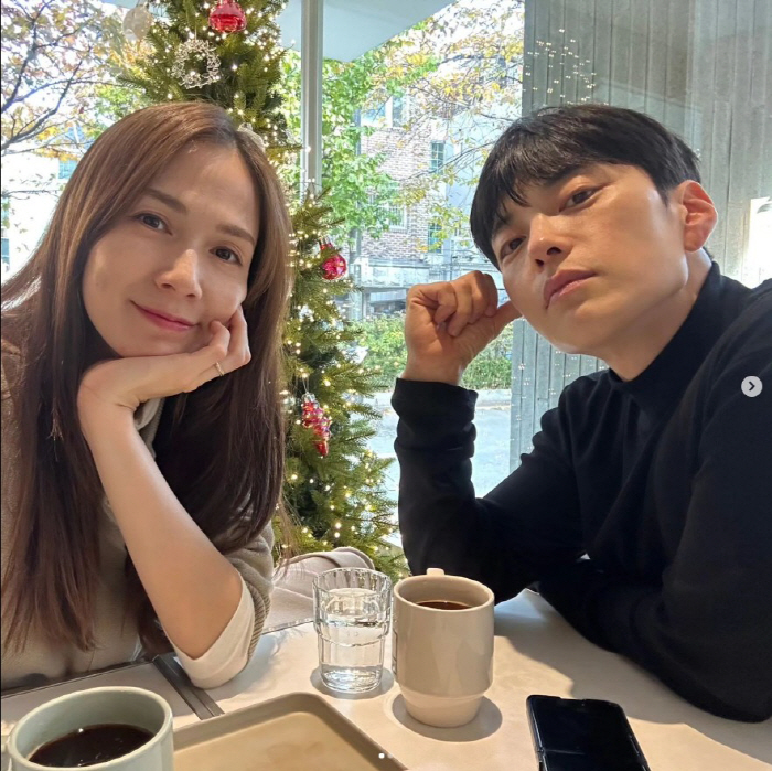 장승조♥린아, 결혼 9년차 닮아가는 분위기 "덕분에 잘 살고 있다"