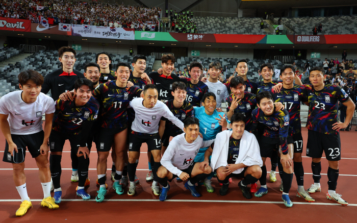 '4경기 18골 폭발' 손흥민+이강인의 존재감, 설명 필요없는 韓 축구 …