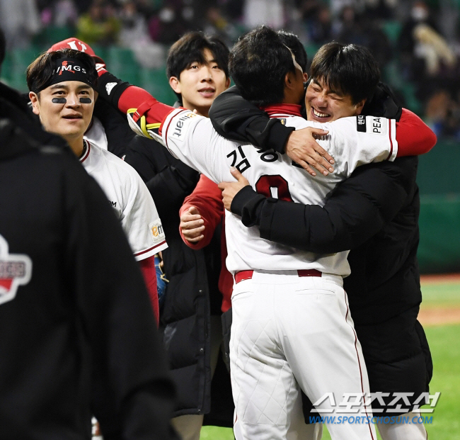 "23년 세월 무시하면…" 김광현의 뜨거운 속내. '원클럽맨' 김강민 이…