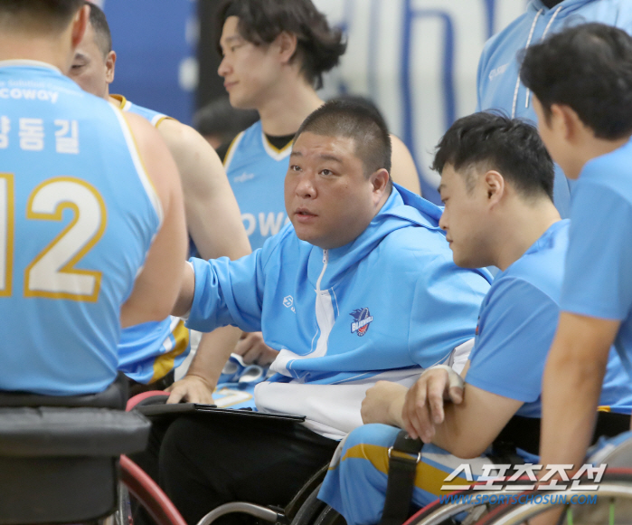 "춘천 타이거즈 붙자!" '디펜딩챔프'코웨이,제주삼다수에 2연승!챔프결정…