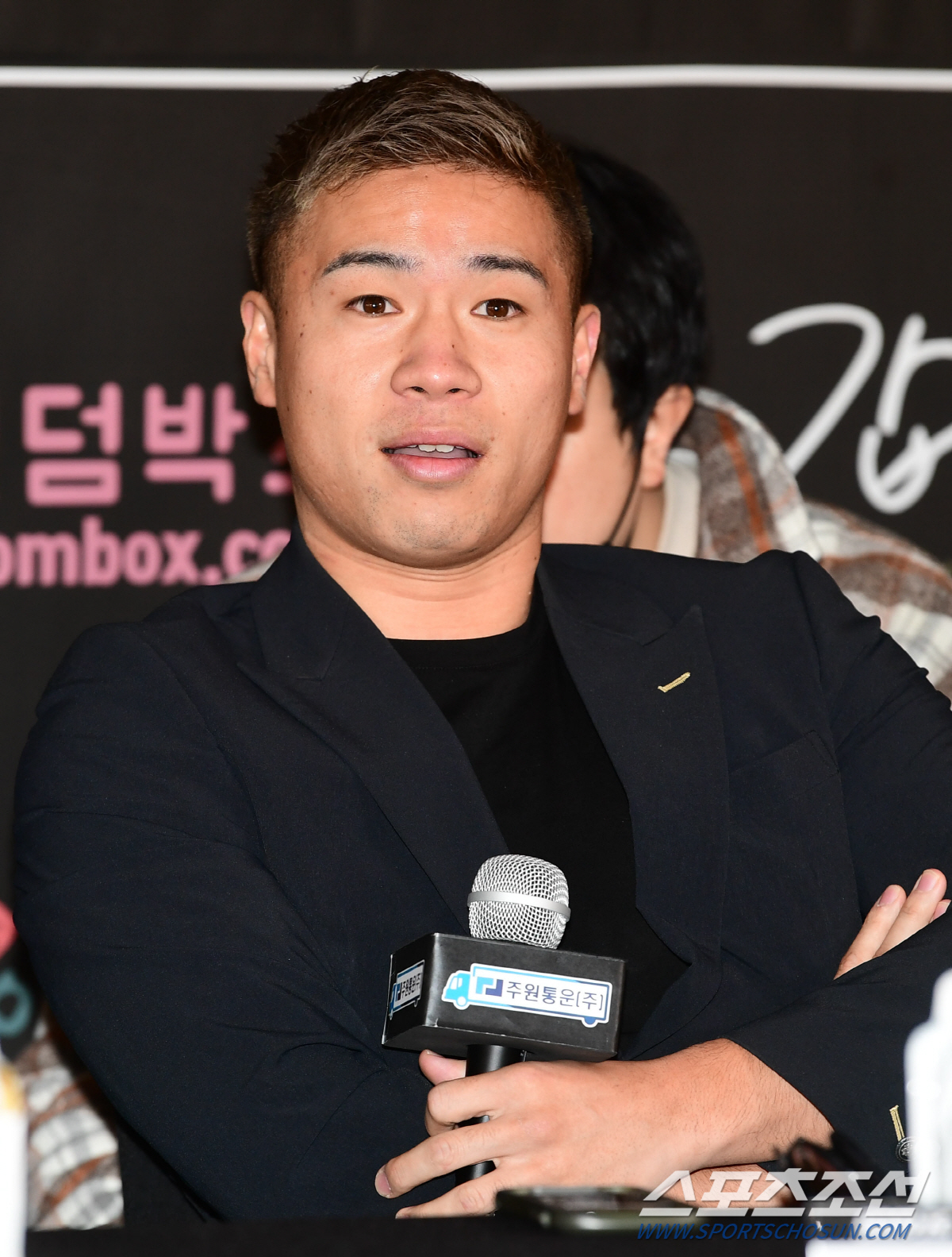 윤형빈을 발로 폭행했던 일본 파이터, 이번엔 최악의 간장 테러…윤형빈 “…