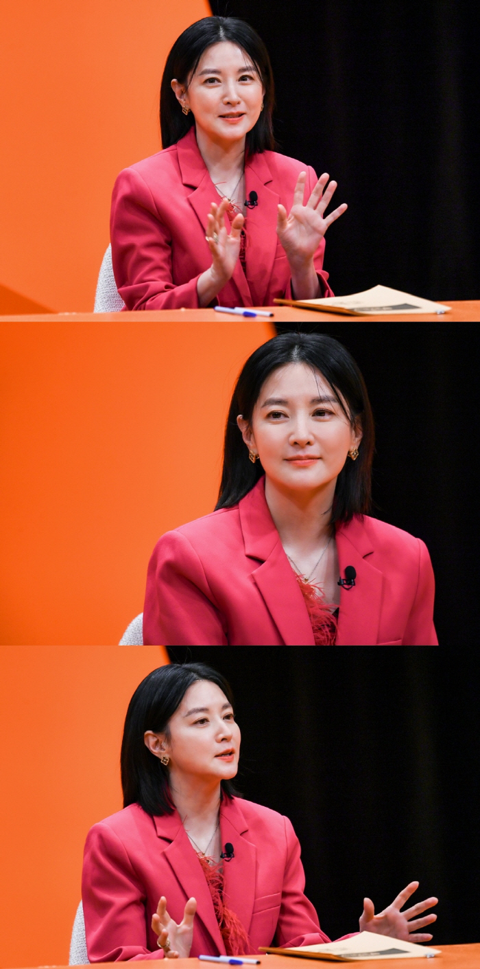 이영애 "딸에 외모 지적 당해..학교 발표회 때 시상식처럼 하고 가" (…