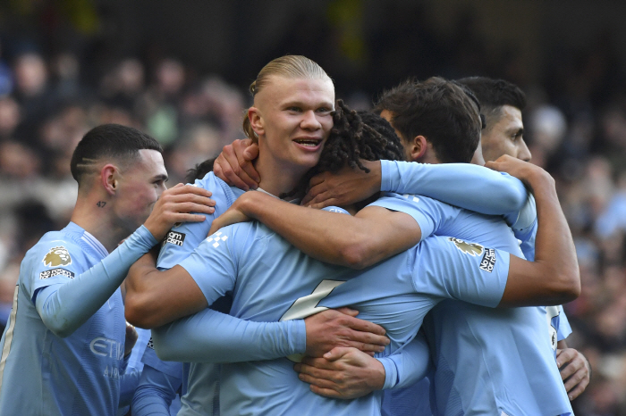 EPL 최단 경기 50호골 폭발! 홀란 맨시티 홈 연승 스톱, 아놀드 동…