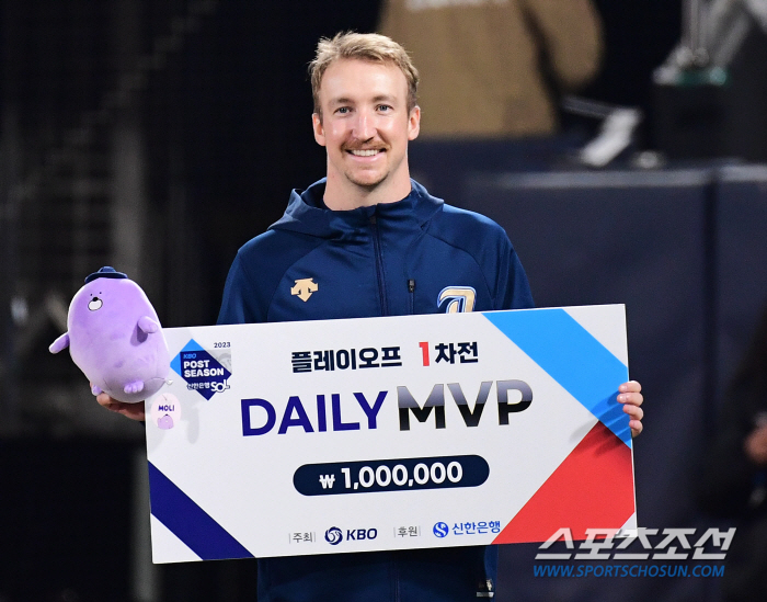 가을야구 떠올리며 또 눈물 흘린 '울보' MVP "너무나 미안했다" (종…