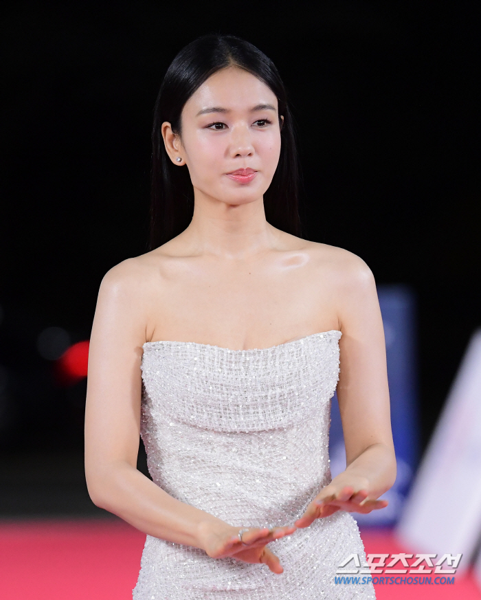 [공식] 안은진, 김은숙 날개 다나…"'다 이루어질지니' 출연 긍정검토 …