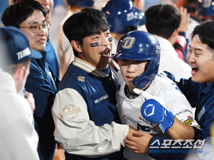 울며 떠났던 '21세기 최강' 페디, 웃으며 가져갈 트로피는 4개? 5개…