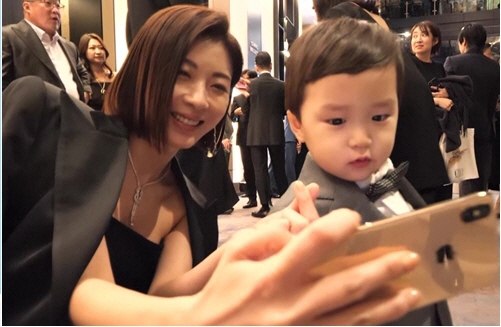"나도 내 아기 낳아서 나와야지"..박세리·하지원도 반한 김준호子 은우 …