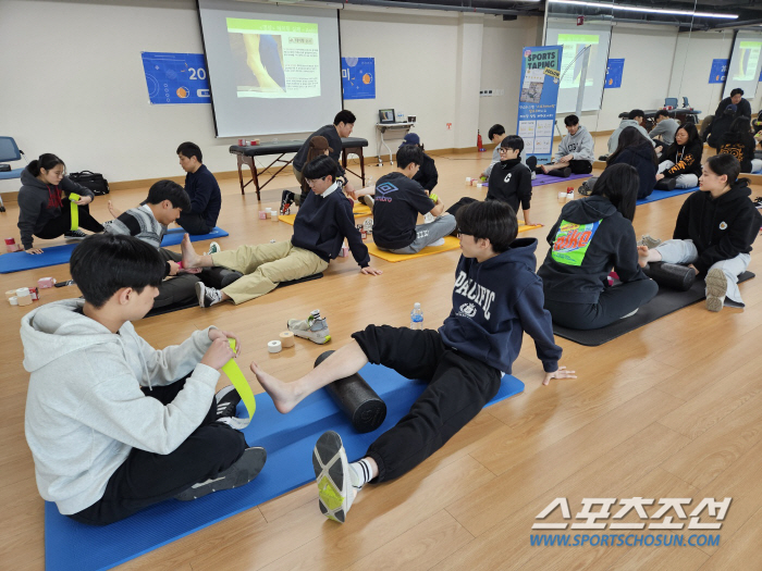 "나만의 무기를 만들어라" 막막한 체대 입시생들에게 '피와 살'이 된 경…