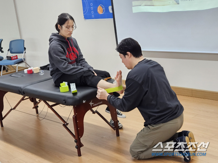 "나만의 무기를 만들어라" 막막한 체대 입시생들에게 '피와 살'이 된 경…