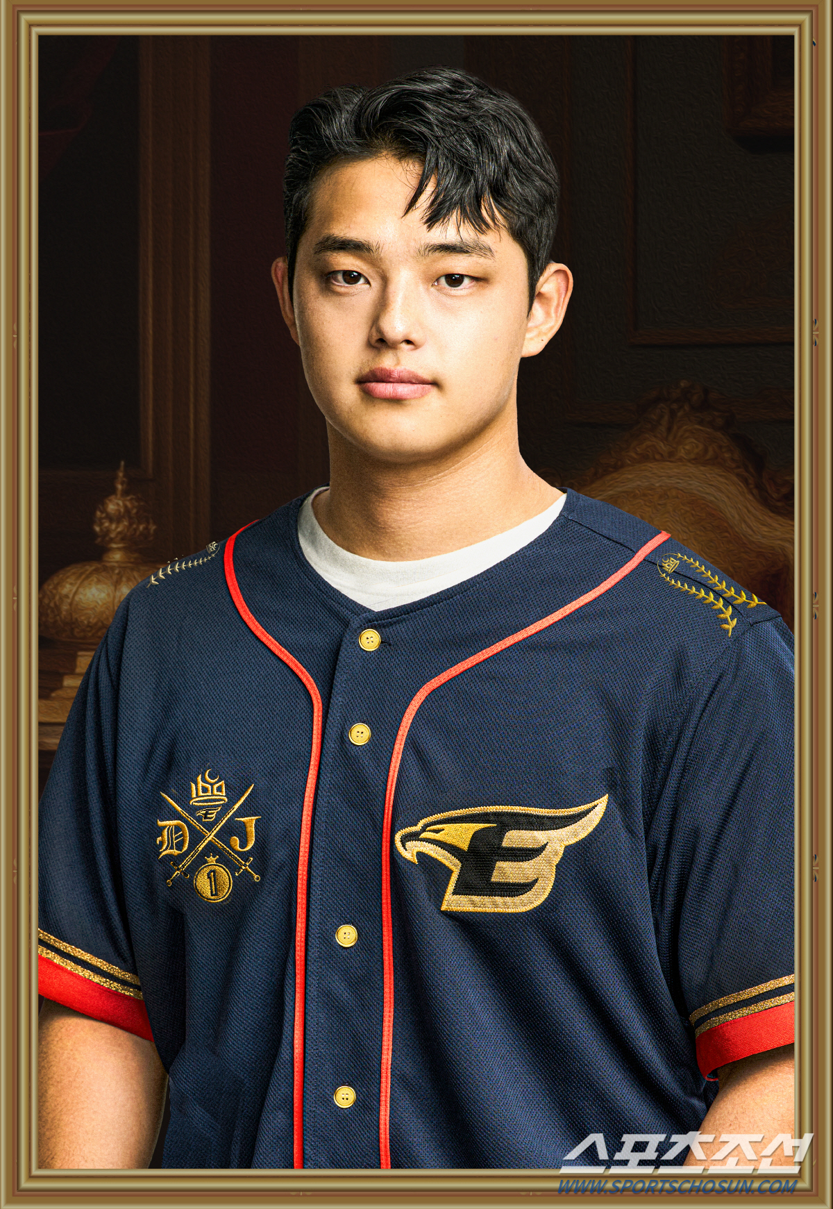 한화 팬들을 설레게 한다…유니폼 디자인하고 사인공에 직구 그립 프린트, …